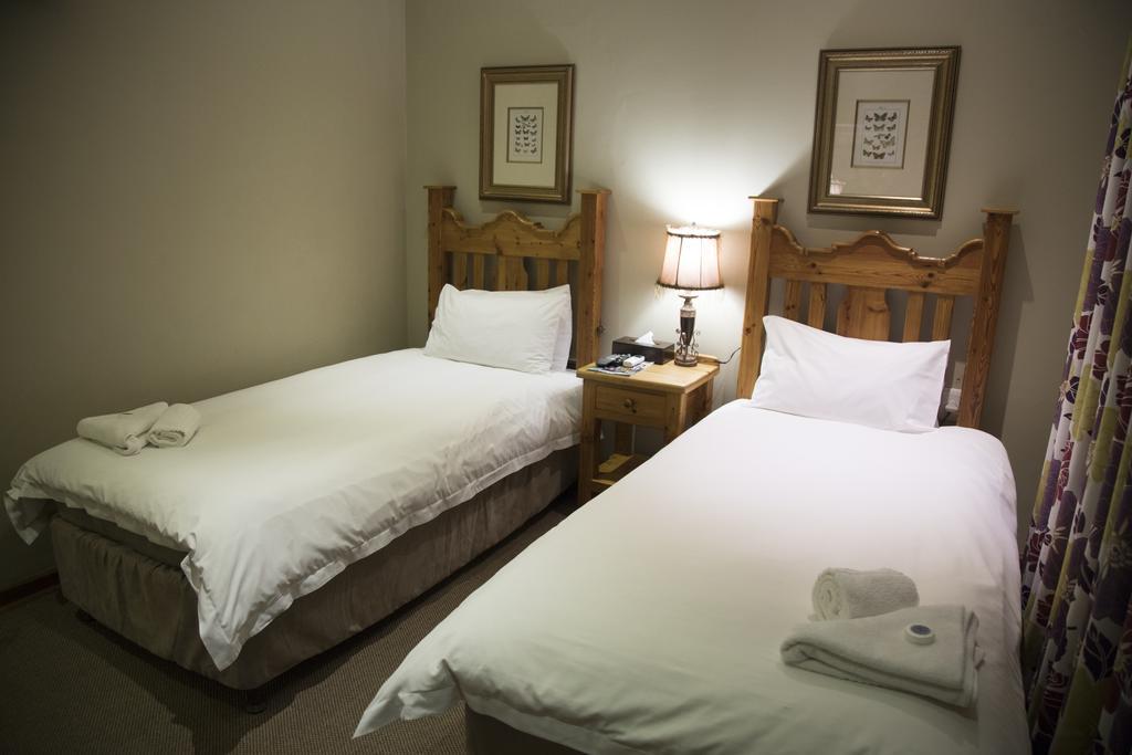 La Vie & Rose Lodge Bloemfontein Buitenkant foto